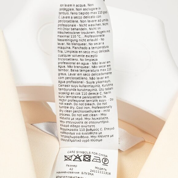 Max Mara Filmato Ivory Silk Crepe de Chine Buttoned Blouse - Picture 10 of 11